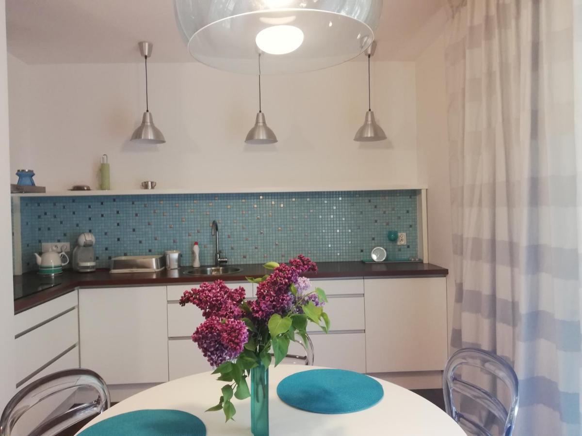 Apartament Przy Parku Kórnik Apartment Bagian luar foto