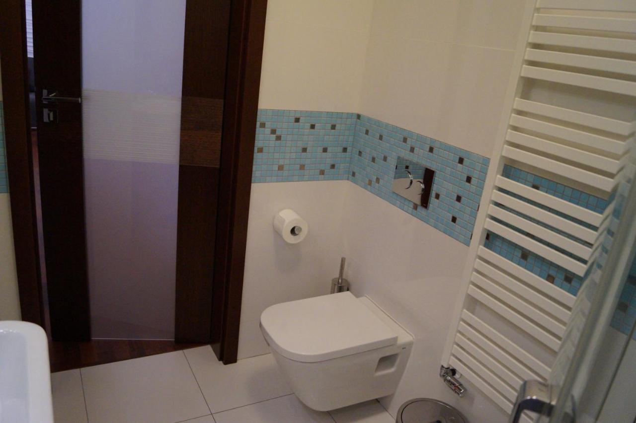 Apartament Przy Parku Kórnik Apartment Bagian luar foto