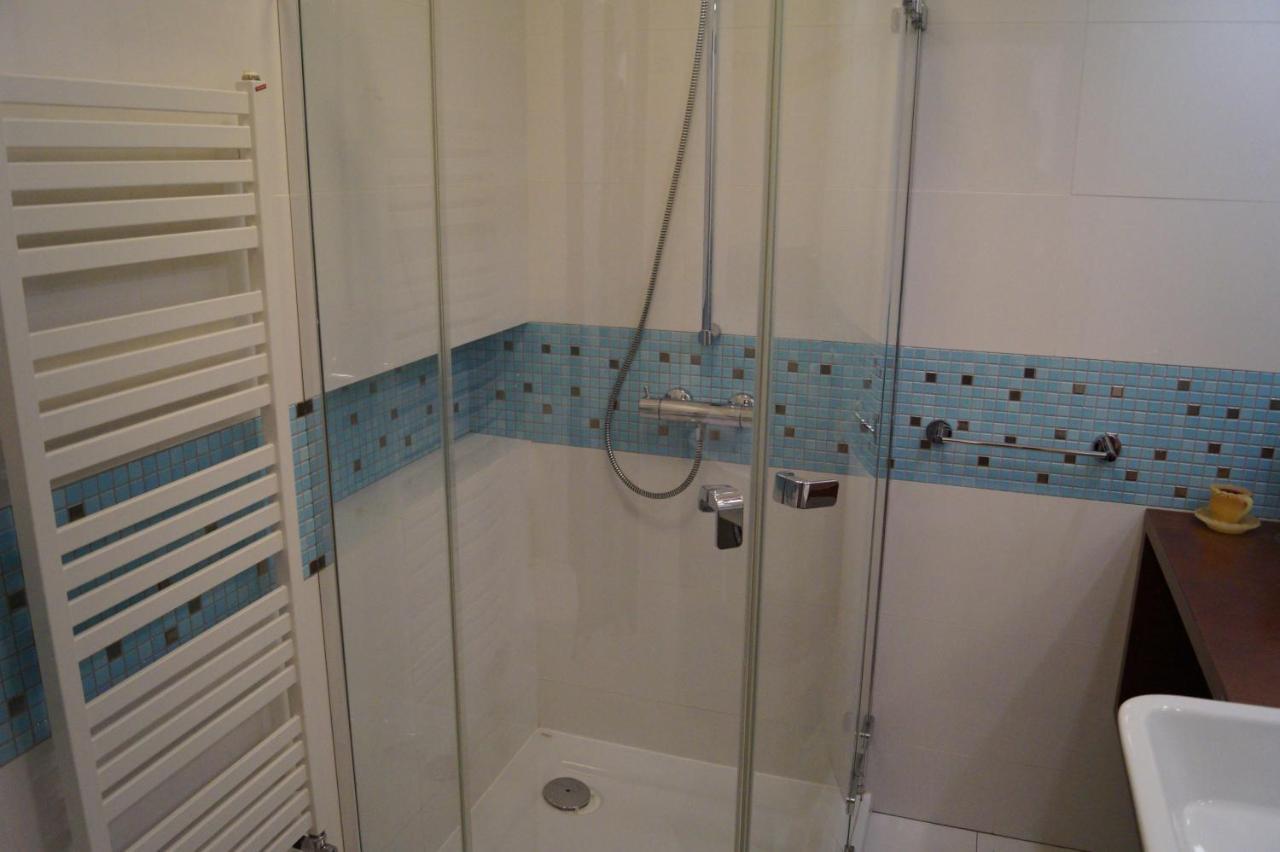 Apartament Przy Parku Kórnik Apartment Bagian luar foto
