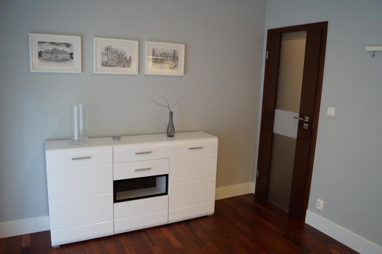 Apartament Przy Parku Kórnik Apartment Bagian luar foto